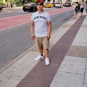 Meet your Posher, Aron